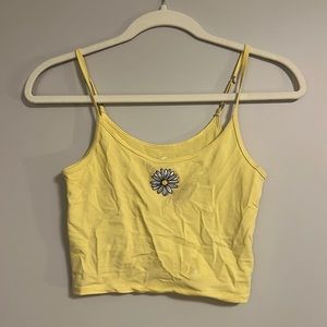 Hollister sunflower crop top size S.